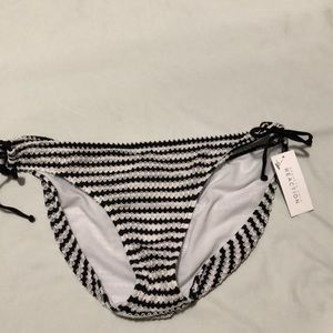 Bikini bottoms new with tag